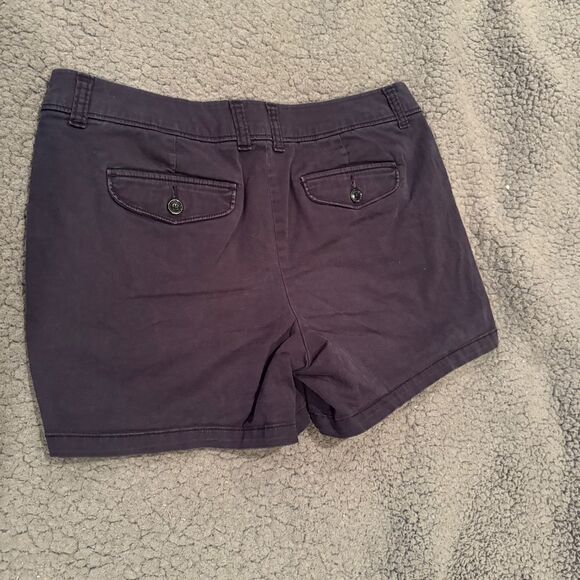 Liz Claiborne Shorts Size 10 - Picture 3 of 5